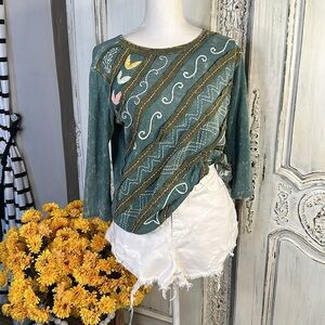 Curated, Forever 21 Bright White Jean Shorts with Embroidered Top 2Pc Bundle